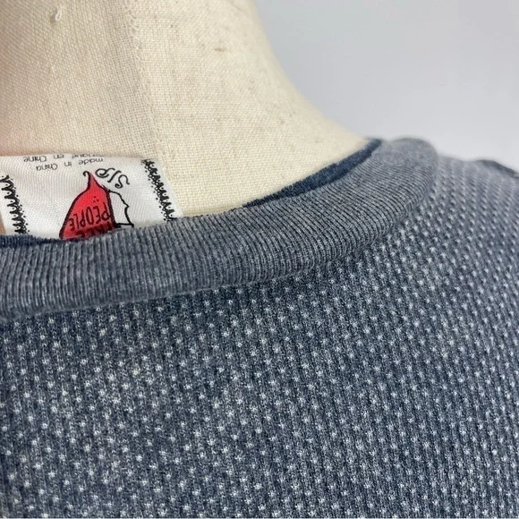 Free People • Studded Cuff Thermal Acid Wash Charcoal Gray S ASO Bella Swan - Picture 8 of 13